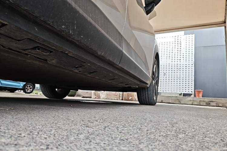 Used Toyota BZ 3X 2025 520 Pro Right Side Sill