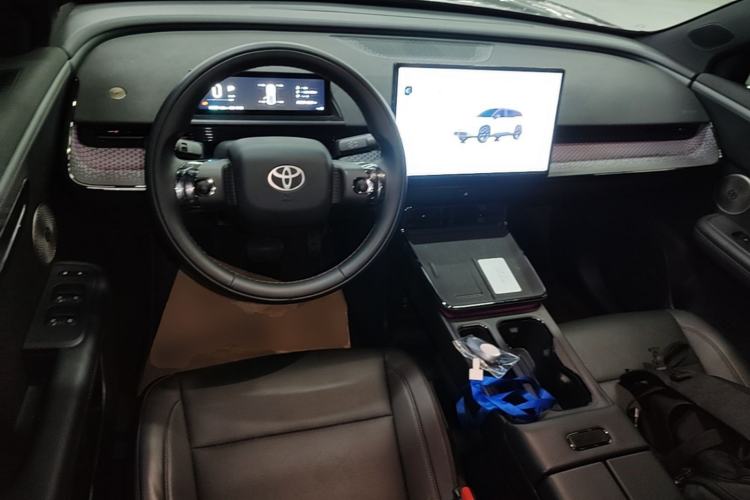 Used Toyota BZ 3X 2025 520 Pro+ LiDAR Edition Center Console