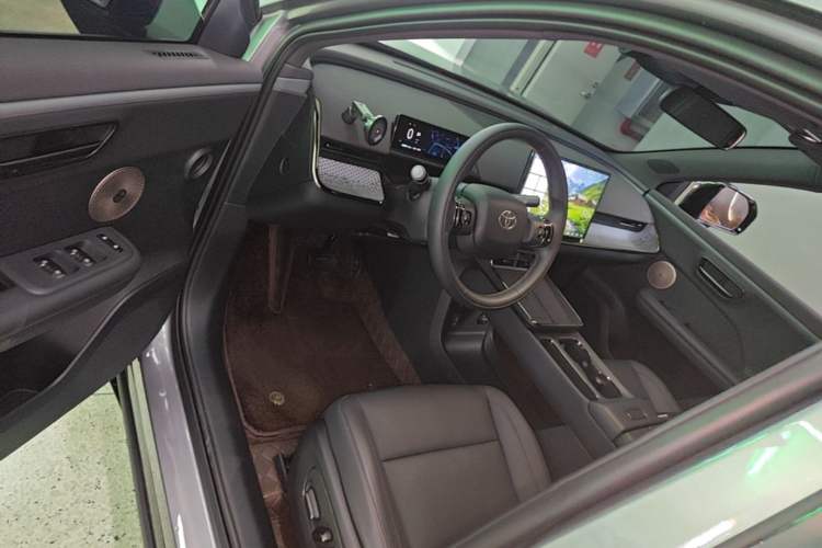 Used Toyota BZ 3X 2025 520 Pro+ LiDAR Edition Driver Seat