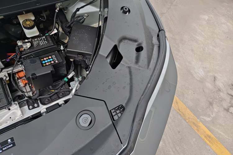 Used Toyota BZ 3X 2025 520 Pro LiDAR Edition Engine Bay Left