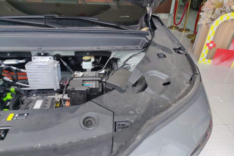 Used Toyota BZ 3X 2025 520 Pro LiDAR Edition Engine Bay Left