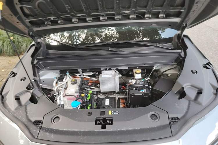 Used Toyota BZ 3X 2025 520 Pro LiDAR Edition Engine Bay
