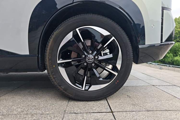 Used Toyota BZ 3X 2025 520 Pro+ LiDAR Edition Exterior 4