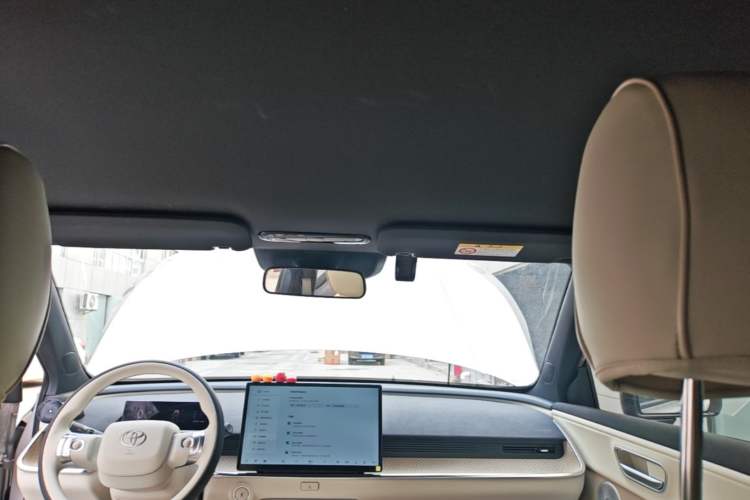 Used Toyota BZ 3X 2025 520 Pro Headliner