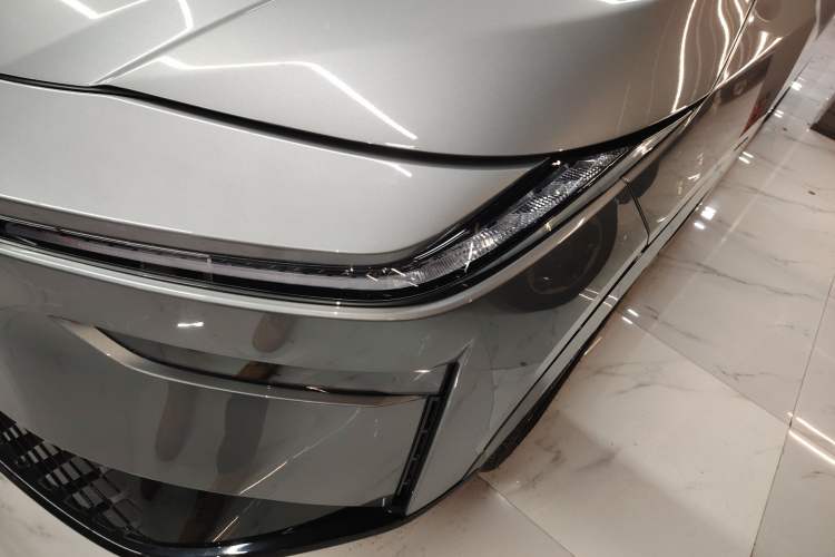 Used Toyota BZ 3X 2025 520 Pro+ Left Front Headlight
