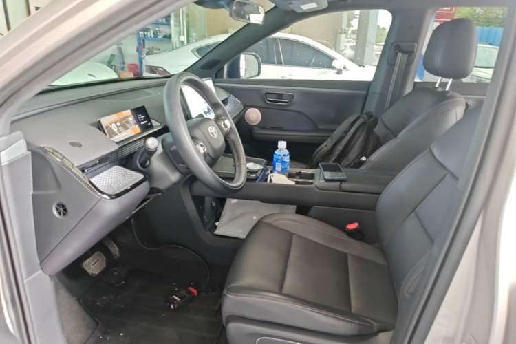 Used Toyota BZ 3X 2025 520 Pro+ LiDAR Edition Left Front Seat