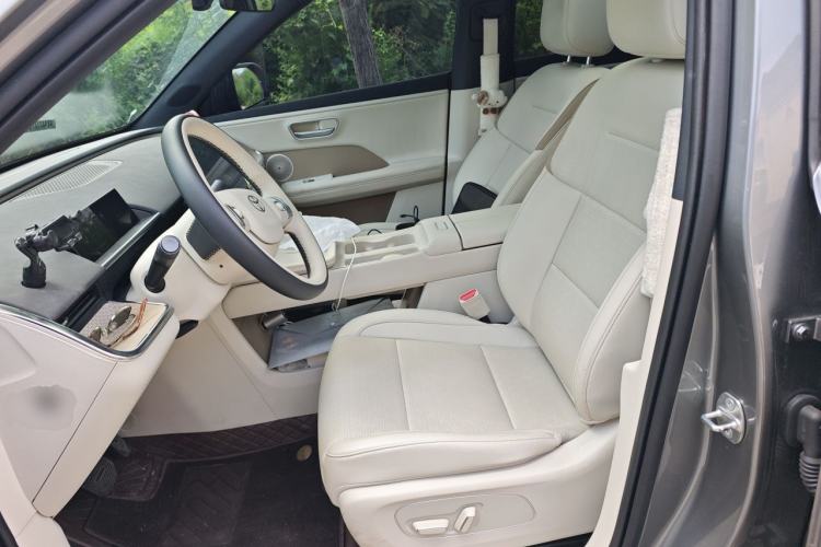 Used Toyota BZ 3X 2025 520 Pro LiDAR Edition Left Front Seat