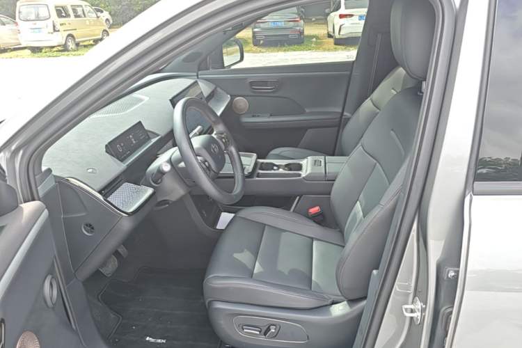 Used Toyota BZ 3X 2025 520 Pro+ LiDAR Edition Left Front Seat