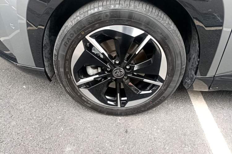 Used Toyota BZ 3X 2025 520 Pro+ LiDAR Edition Left Front Wheel Hub