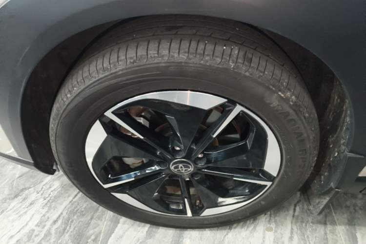 Used Toyota BZ 3X 2025 520 Pro Left Front Wheel Hub