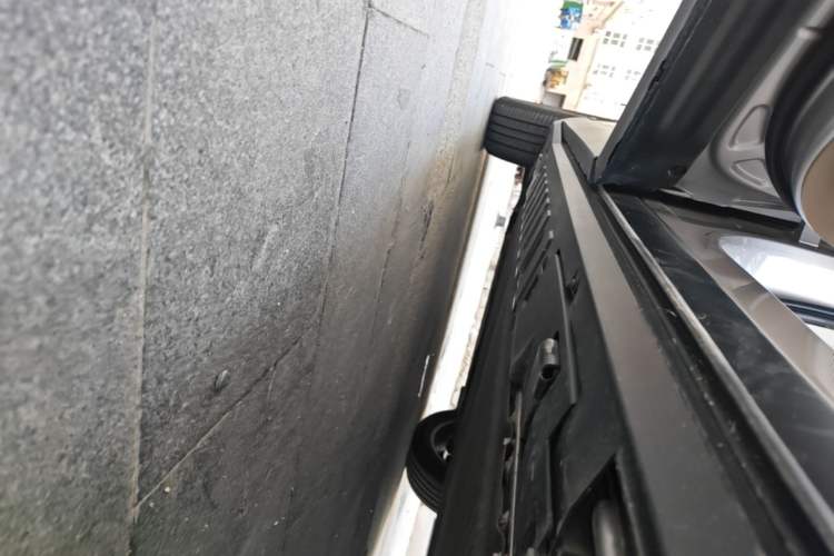 Used Toyota BZ 3X 2025 520 Pro Left Side Sill