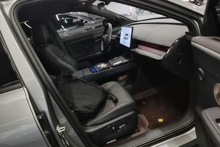 Used Toyota BZ 3X 2025 520 Pro+ LiDAR Edition Right Front Seat