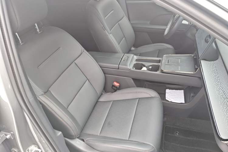 Used Toyota BZ 3X 2025 520 Pro+ LiDAR Edition Right Front Seat