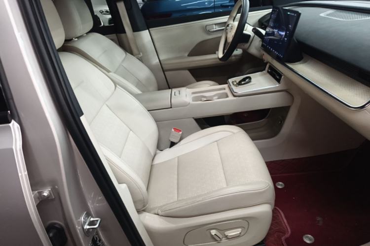 Used Toyota BZ 3X 2025 520 Pro Right Front Seat