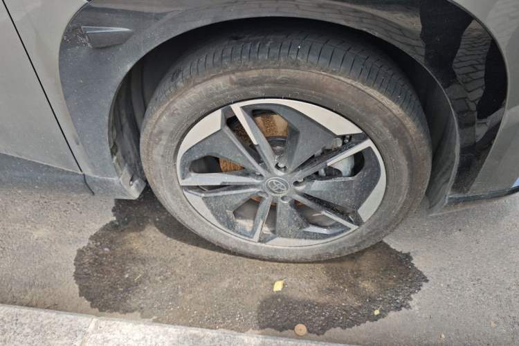 Used Toyota BZ 3X 2025 520 Pro LiDAR Edition Right Front Wheel Hub
