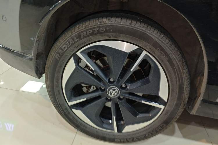 Used Toyota BZ 3X 2025 520 Pro LiDAR Edition Right Rear Wheel Hub