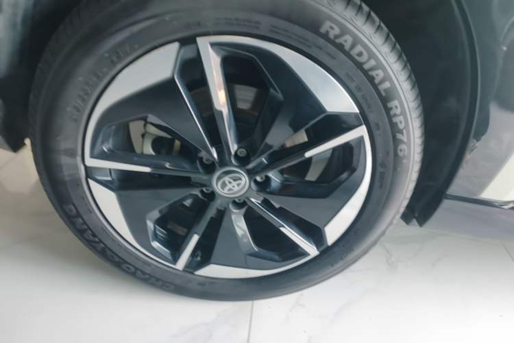 Used Toyota BZ 3X 2025 520 Pro+ LiDAR Edition Right Rear Wheel Hub