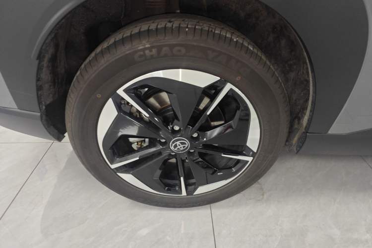 Used Toyota BZ 3X 2025 520 Pro Right Rear Wheel Hub