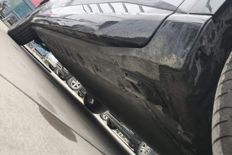 Used Toyota BZ 3X 2025 520 Pro+ Right Side Sill