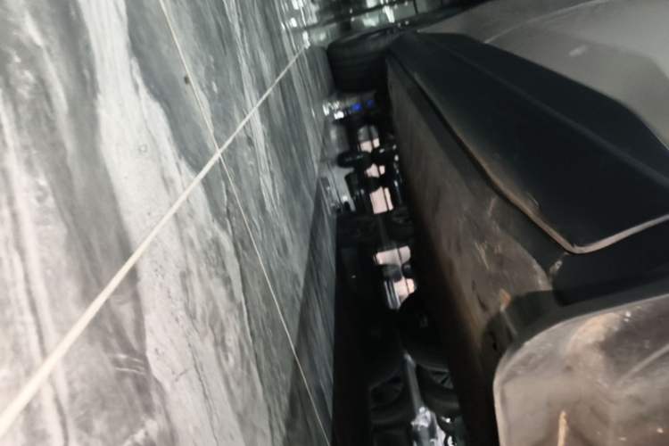 Used Toyota BZ 3X 2025 520 Pro Right Side Sill
