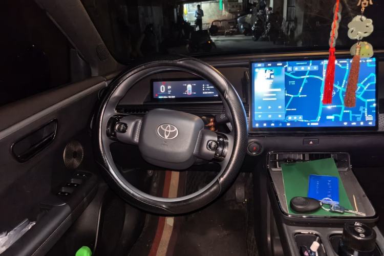 Used Toyota BZ 3X 2025 430 Air Steering Wheel