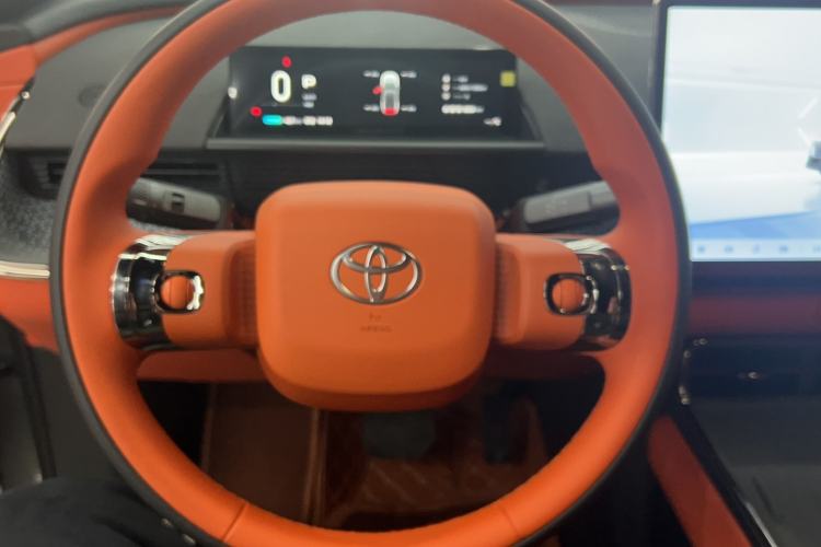 Used Toyota BZ 3X 2025 520 Pro Steering Wheel