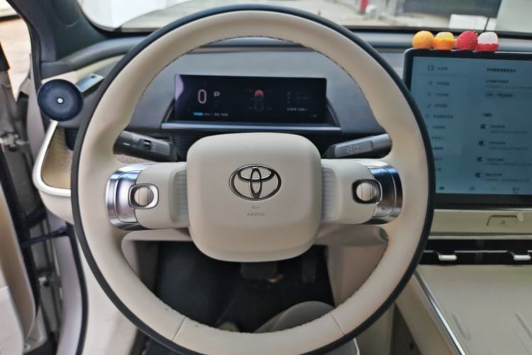 Used Toyota BZ 3X 2025 520 Pro Steering Wheel