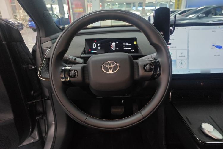 Used Toyota BZ 3X 2025 520 Pro Steering Wheel