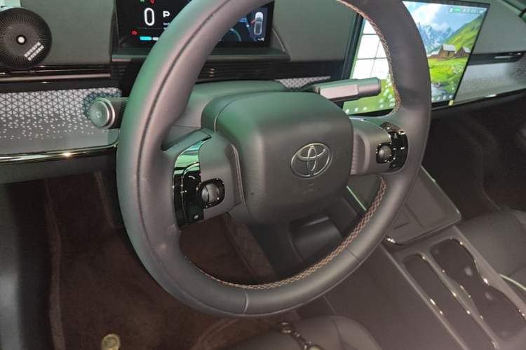 Used Toyota BZ 3X 2025 520 Pro+ LiDAR Edition Steering Wheel