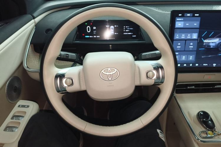 Used Toyota BZ 3X 2025 520 Pro Steering Wheel