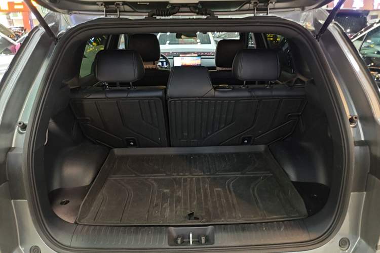 Used Toyota BZ 3X 2025 520 Pro LiDAR Edition Trunk
