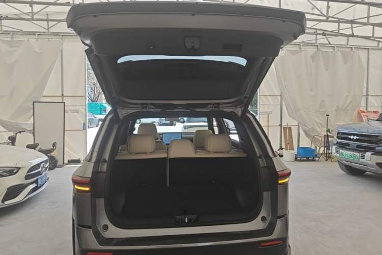 Used Toyota BZ 3X 2025 520 Pro+ LiDAR Edition Trunk