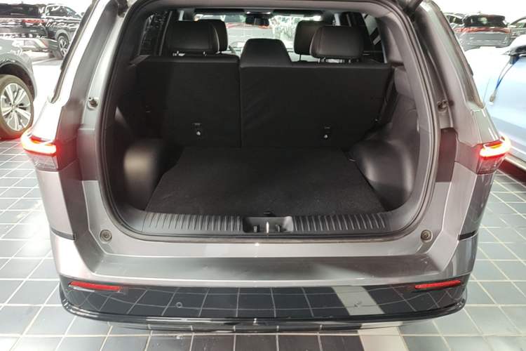Used Toyota BZ 3X 2025 520 Pro+ LiDAR Edition Trunk