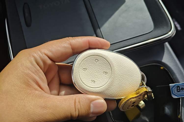 Used Toyota BZ 3X 2025 520 Pro+ LiDAR Edition Vehicle Key