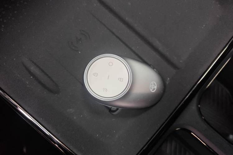 Used Toyota BZ 3X 2025 520 Pro Vehicle Key