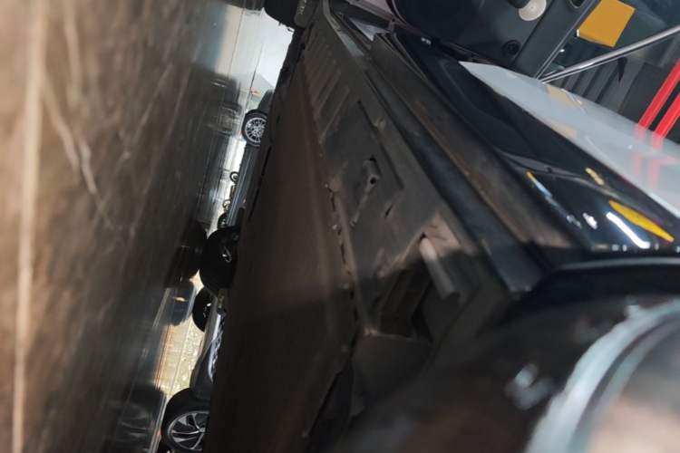Used Toyota BZ 3X 2025 520 Pro LiDAR Edition Left Side Sill