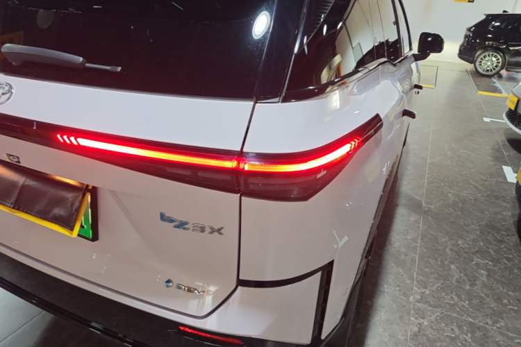Used Toyota BZ 3X 2025 520 Pro LiDAR Edition Right Rear Taillight