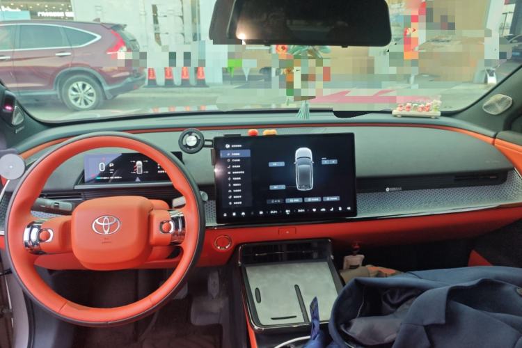 Used Toyota BZ 3X 2025 520 Pro+ Center Console