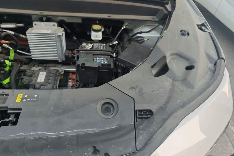 Used Toyota BZ 3X 2025 520 Pro+ Engine Bay Left