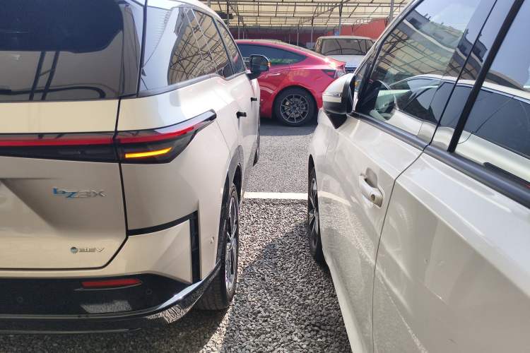 Used Toyota BZ 3X 2025 520 Pro+ LiDAR Edition Exterior 3