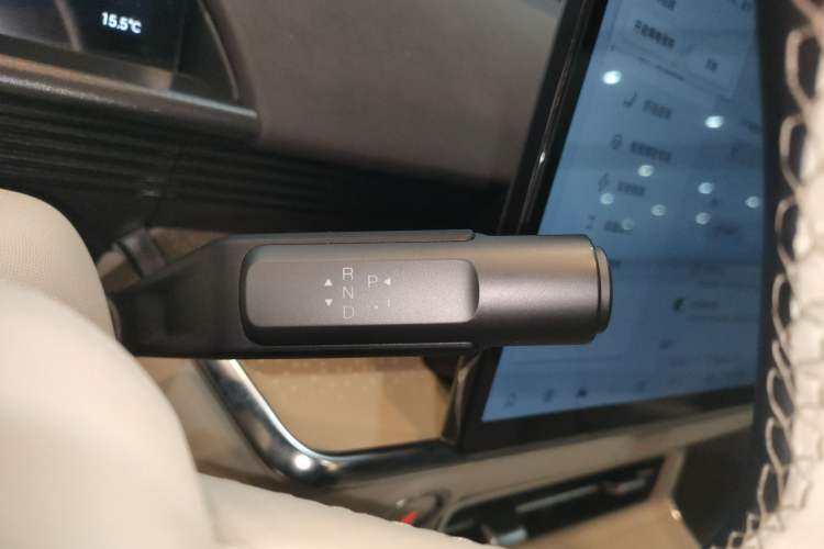 Used Toyota BZ 3X 2025 520 Pro LiDAR Edition Gear Lever