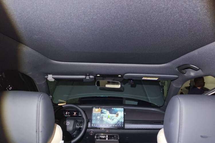 Used Toyota BZ 3X 2025 520 Pro+ LiDAR Edition Headliner
