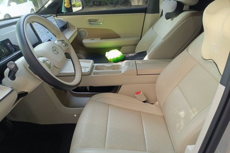 Used Toyota BZ 3X 2025 610 Max Left Front Seat