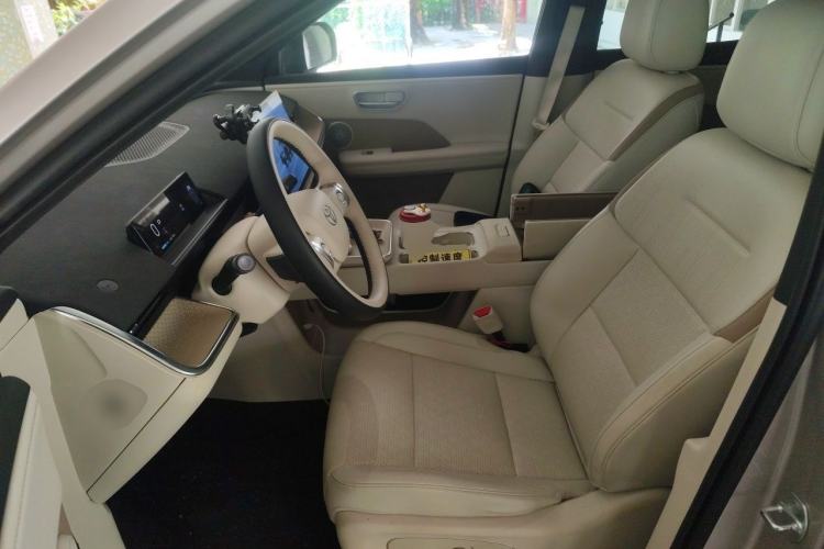 Used Toyota BZ 3X 2025 520 Pro LiDAR Edition Left Front Seat