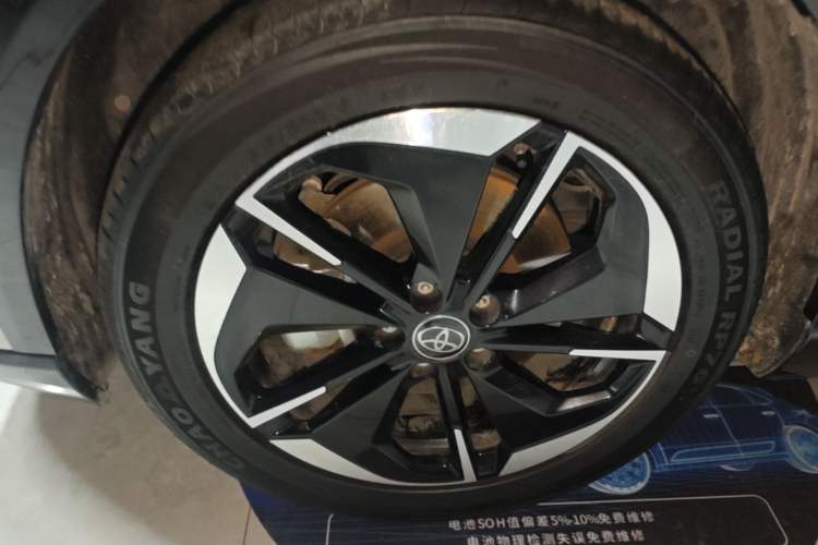 Used Toyota BZ 3X 2025 520 Pro+ LiDAR Edition Left Front Wheel Hub