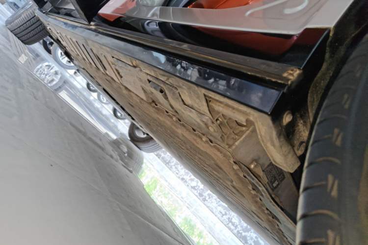 Used Toyota BZ 3X 2025 520 Pro LiDAR Edition Left Side Sill