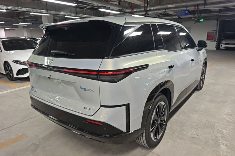 Used Toyota BZ 3X 2025 520 Pro+ LiDAR Edition Rear Right 45 Deg
