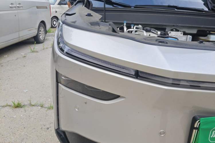 Used Toyota BZ 3X 2025 520 Pro LiDAR Edition Right Front Headlight