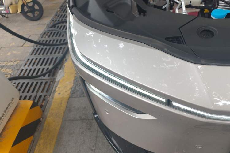 Used Toyota BZ 3X 2025 520 Pro LiDAR Edition Right Front Headlight