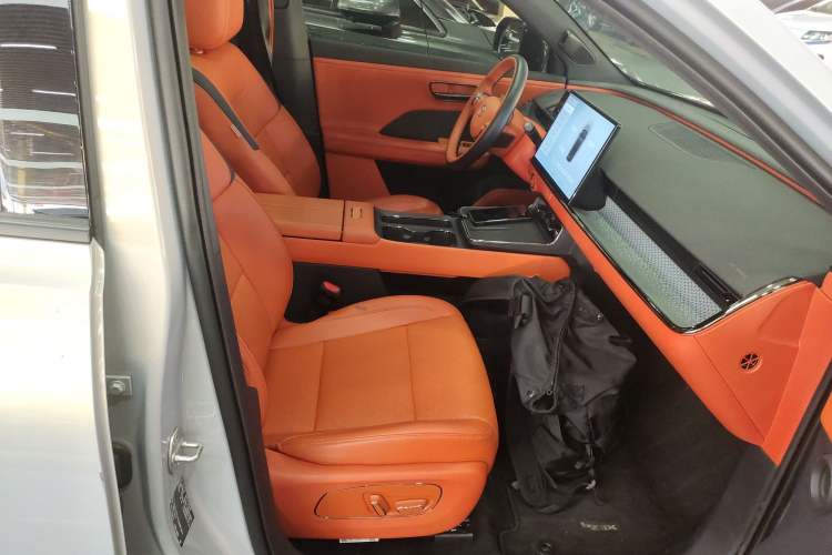 Used Toyota BZ 3X 2025 520 Pro+ LiDAR Edition Right Front Seat